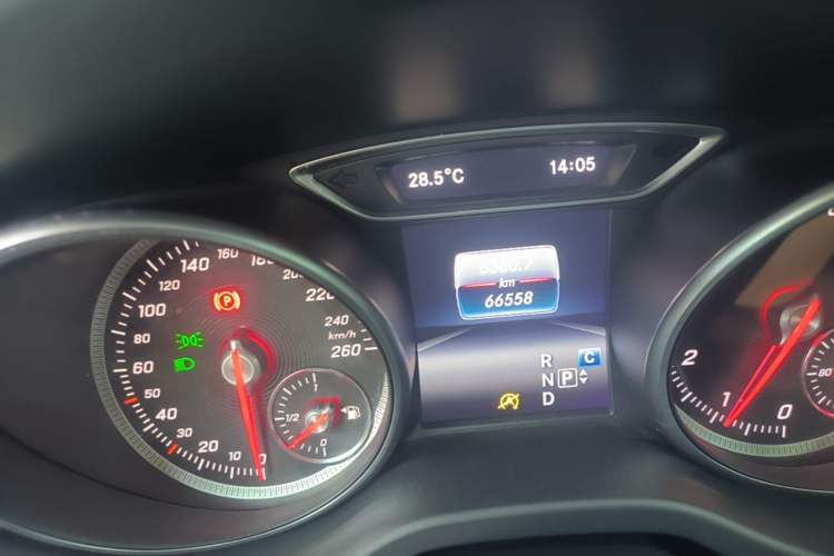 Used Mercedes-Benz GLA 2018 GLA 220 4MATIC Sport Edition Instrument Cluster