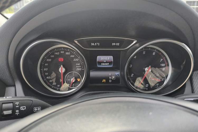 Used Mercedes-Benz GLA 2018 GLA 200 Fashion Model Instrument Cluster