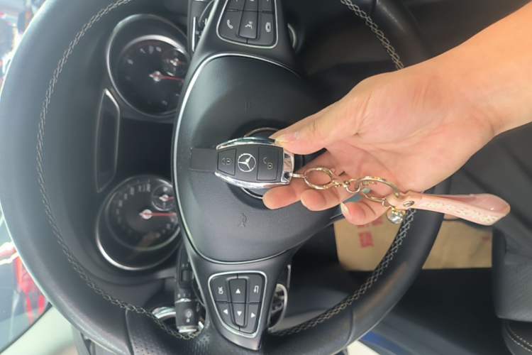 Used Mercedes-Benz GLA 2018 GLA 220 4MATIC Sport Edition Interior 1