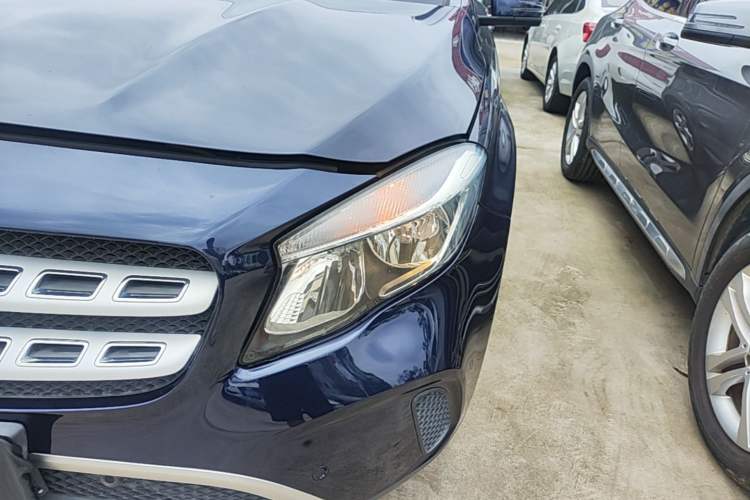 Used Mercedes-Benz GLA 2018 GLA 200 Sport Edition Left Front Headlight