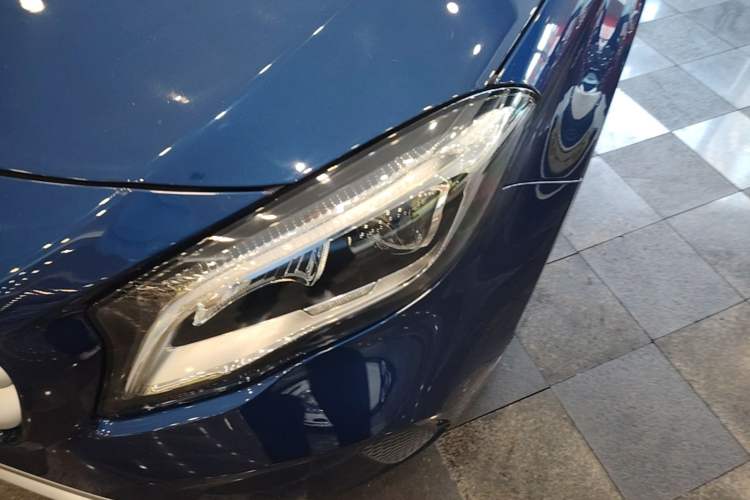 Used Mercedes-Benz GLA 2018 GLA 200 Fashion Model Left Front Headlight