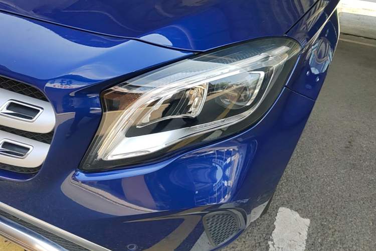 Used Mercedes-Benz GLA 2018 GLA 200 Fashion Model Left Front Headlight