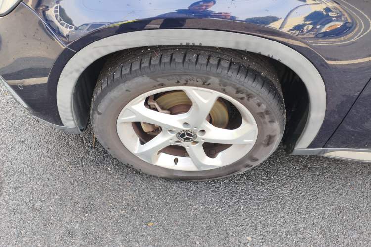 Used Mercedes-Benz GLA 2018 GLA 200 Sport Edition Left Front Wheel Hub