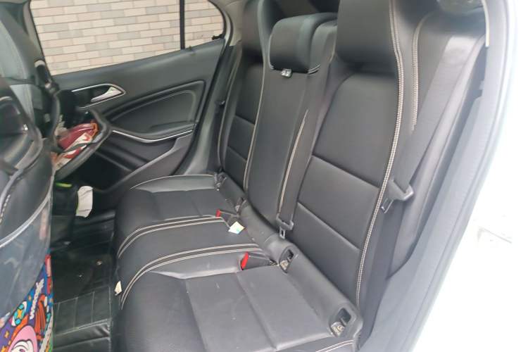 Used Mercedes-Benz GLA 2018 GLA 220 4MATIC Sport Edition Left Rear Seat