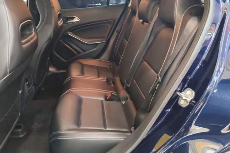 Used Mercedes-Benz GLA 2018 GLA 200 Sport Edition Left Rear Seat
