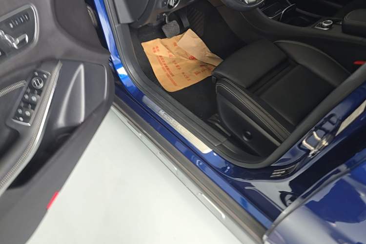 Used Mercedes-Benz GLA 2018 GLA 200 Sport Edition Left Side Sill