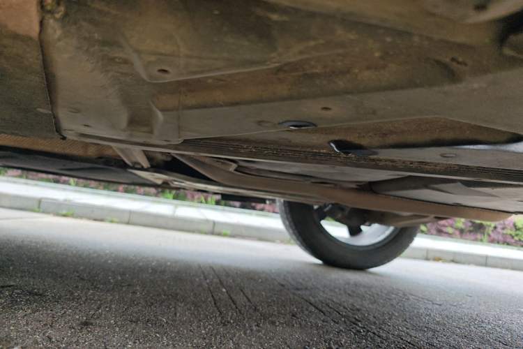 Used Mercedes-Benz GLA 2018 GLA 200 Fashion Model Left Side Sill