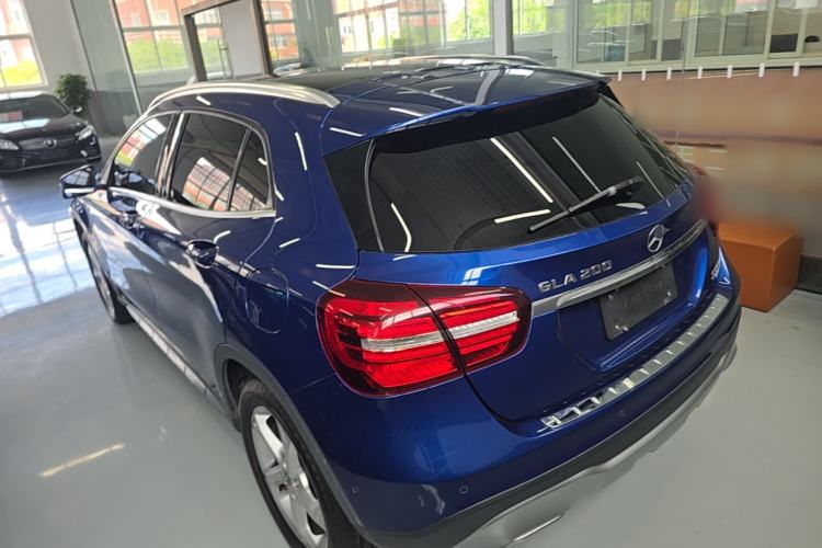 Used Mercedes-Benz GLA 2018 GLA 200 Sport Edition Rear Left 45 Deg