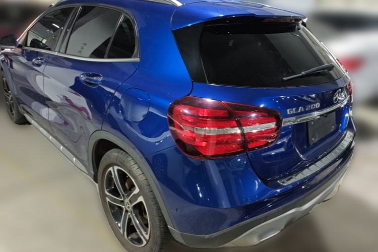 Used Mercedes-Benz GLA 2018 GLA 200 Fashion Model Rear Left 45 Deg