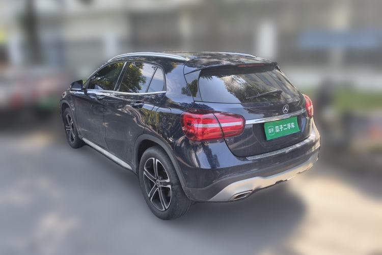 Used Mercedes-Benz GLA 2018 GLA 200 Fashion Model Rear Left 45 Deg