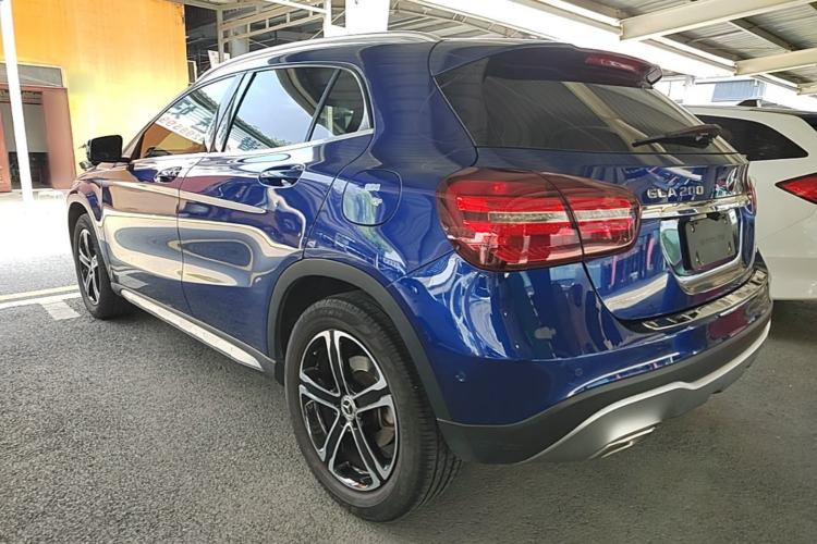 Used Mercedes-Benz GLA 2018 GLA 200 Fashion Model Rear Left 45 Deg