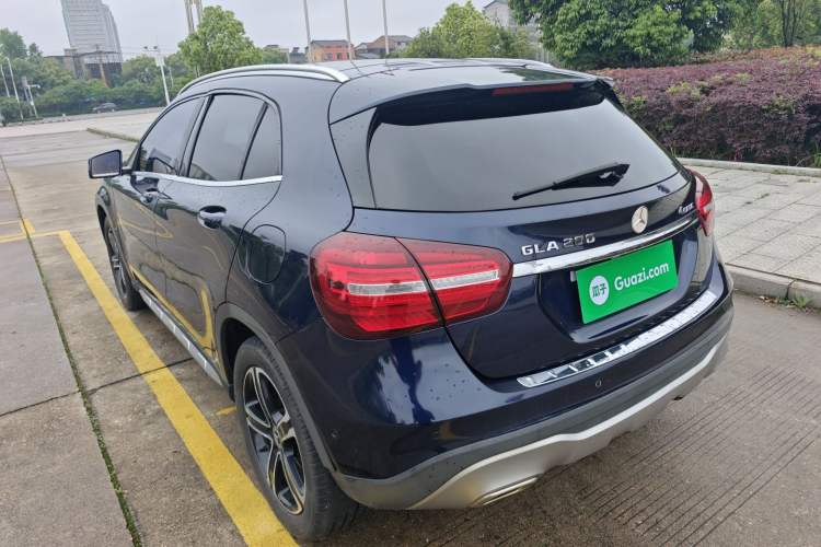 Used Mercedes-Benz GLA 2018 GLA 200 Fashion Model Rear Left 45 Deg