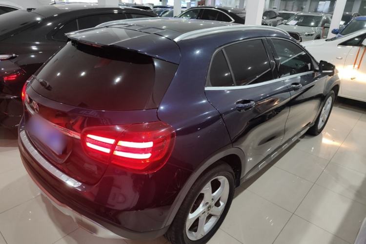 Used Mercedes-Benz GLA 2018 GLA 200 Sport Edition Rear Right 45 Deg