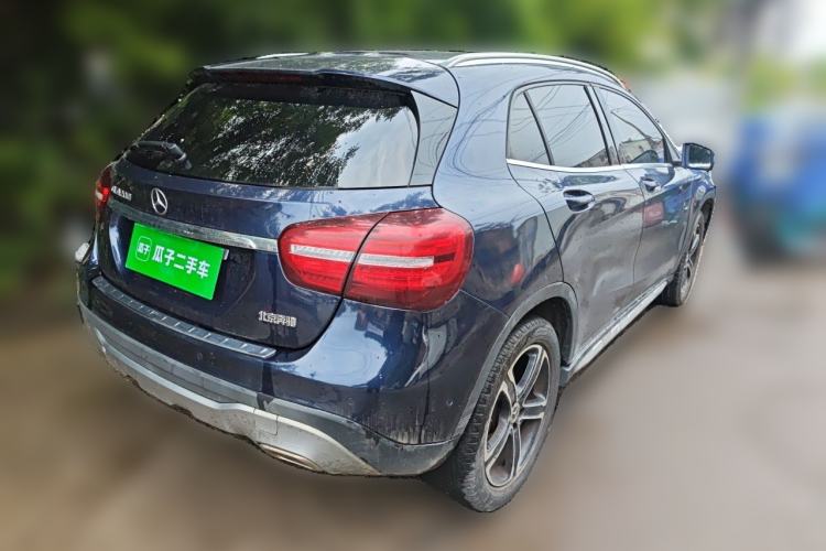 Used Mercedes-Benz GLA 2018 GLA 200 Fashion Model Rear Right 45 Deg
