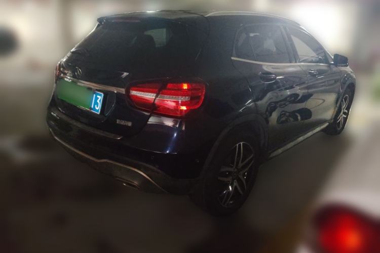 Used Mercedes-Benz GLA 2018 GLA 200 Fashion Model Rear Right 45 Deg