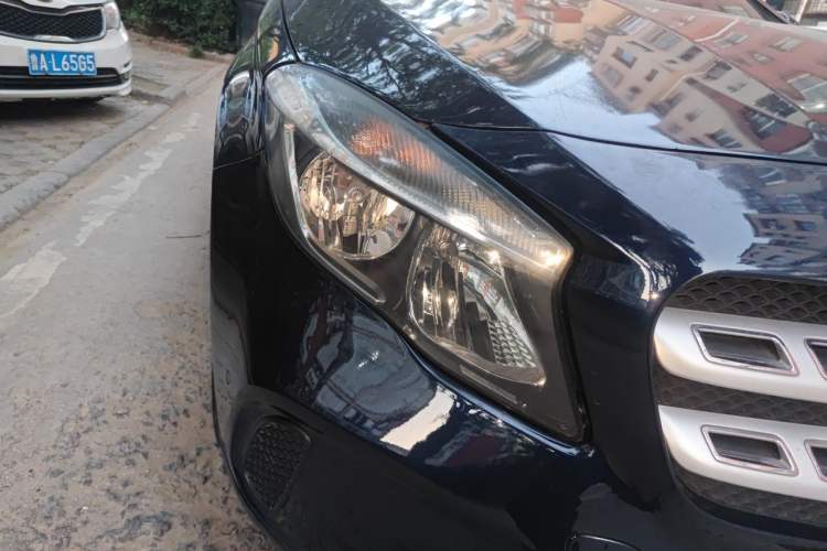 Used Mercedes-Benz GLA 2018 GLA 200 Sport Edition Right Front Headlight