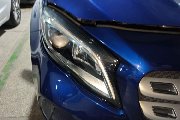 Used Mercedes-Benz GLA 2018 GLA 200 Fashion Model Right Front Headlight