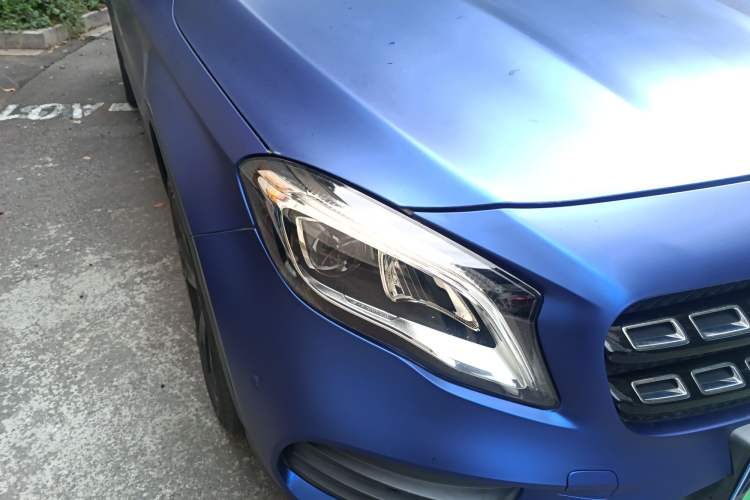 Used Mercedes-Benz GLA 2018 GLA 220 4MATIC Sport Edition Right Front Headlight