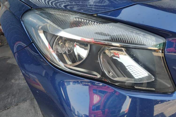 Used Mercedes-Benz GLA 2018 GLA 200 Sport Edition Right Front Headlight
