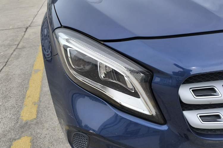 Used Mercedes-Benz GLA 2018 GLA 200 Fashion Model Right Front Headlight