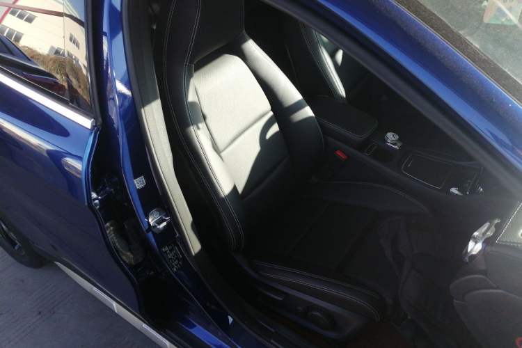 Used Mercedes-Benz GLA 2018 GLA 200 Fashion Model Right Front Seat