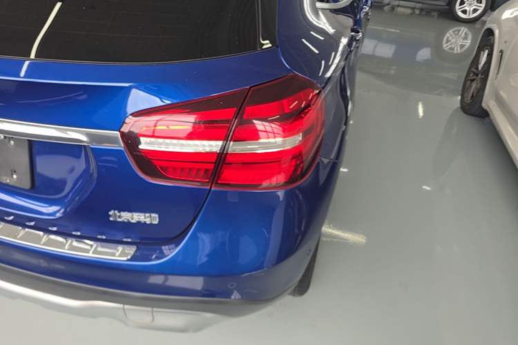 Used Mercedes-Benz GLA 2018 GLA 200 Sport Edition Right Rear Taillight
