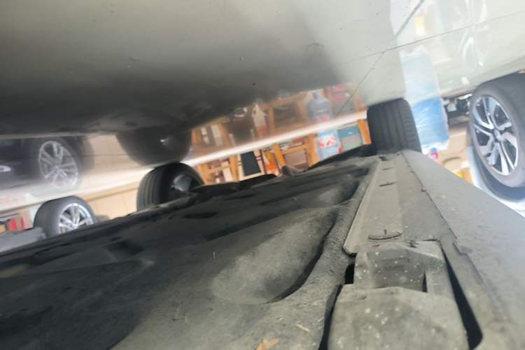 Used Mercedes-Benz GLA 2018 GLA 220 4MATIC Sport Edition Right Side Sill