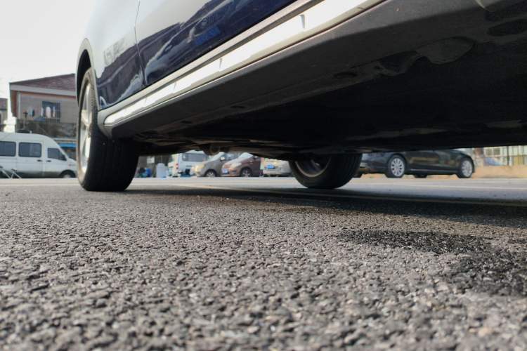 Used Mercedes-Benz GLA 2018 GLA 200 Sport Edition Right Side Sill