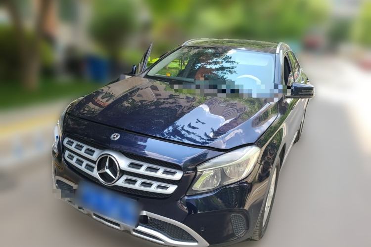 Używany Mercedes-Benz GLA 2018 GLA 200 Sport Edition Guazi used car, China used car export, Used car for sale, Used cars, Cheapest cars for sale