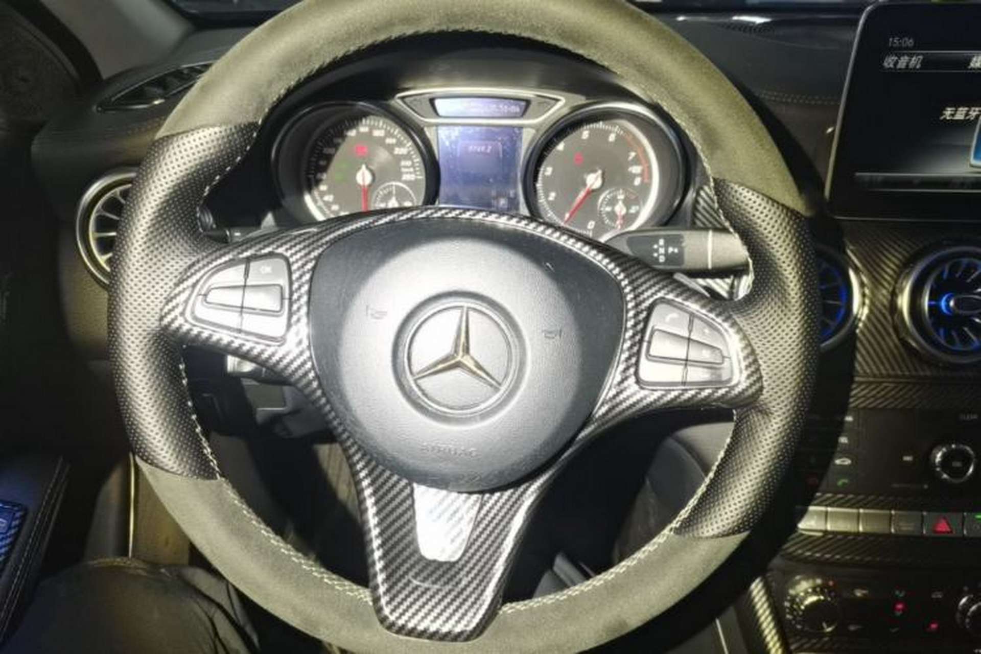 Used Mercedes-Benz GLA 2018 GLA 220 4MATIC Sport Edition Steering Wheel