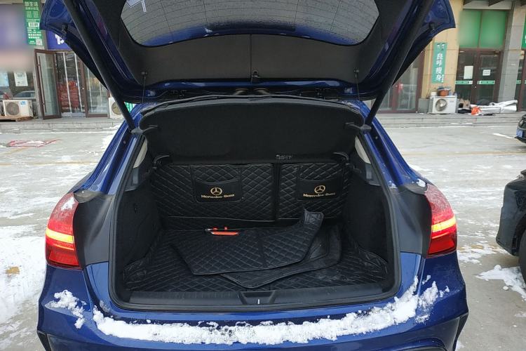 Used Mercedes-Benz GLA 2018 GLA 220 4MATIC Sport Edition Trunk
