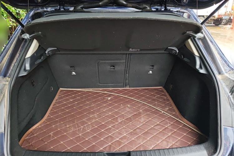 Used Mercedes-Benz GLA 2018 GLA 200 Fashion Model Trunk