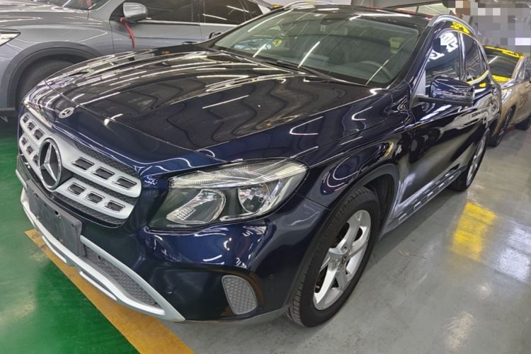 Used Mercedes-Benz GLA 2018 GLA 200 Sport Edition Guazi used car, China used car export, Used car for sale, Used cars, Cheapest cars for sale