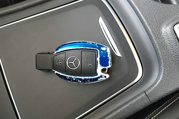 Used Mercedes-Benz GLA 2018 GLA 200 Fashion Model Vehicle Key