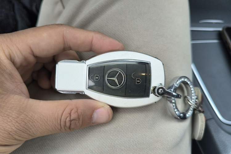 Used Mercedes-Benz GLA 2018 GLA 200 Fashion Model Vehicle Key