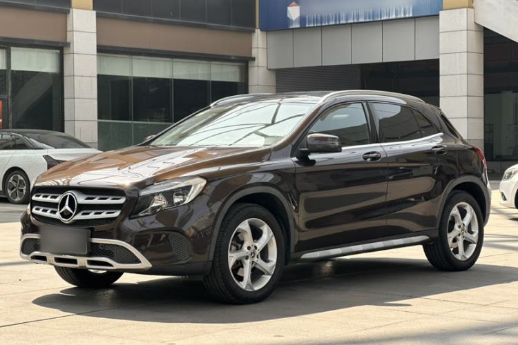Used Mercedes-Benz GLA 2018 GLA 200 Sport Edition Guazi used car, China used car export, Used car for sale, Used cars, Cheapest cars for sale