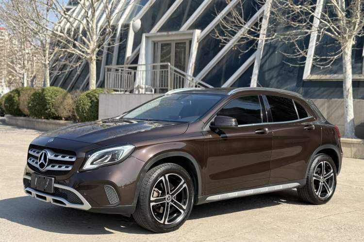 Used Mercedes-Benz GLA 2018 GLA 200 Fashion Model Guazi used car, China used car export, Used car for sale, Used  cars, Cheapest cars for sale