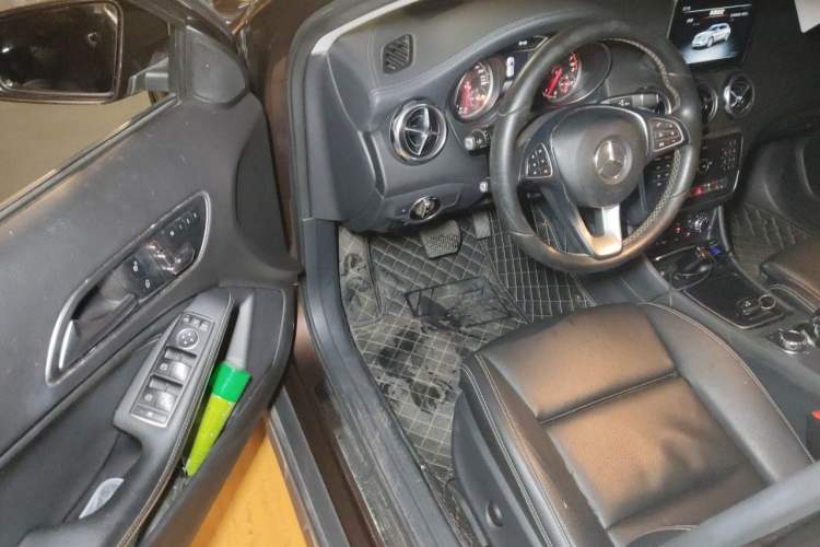 Used Mercedes-Benz GLA 2018 GLA 200 Fashion Model Driver Seat