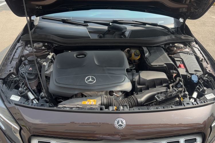 Used Mercedes-Benz GLA 2018 GLA 200 Sport Edition Engine Bay