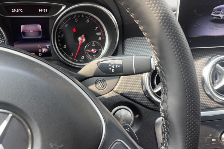 Used Mercedes-Benz GLA 2018 GLA 200 Sport Edition Gear Lever
