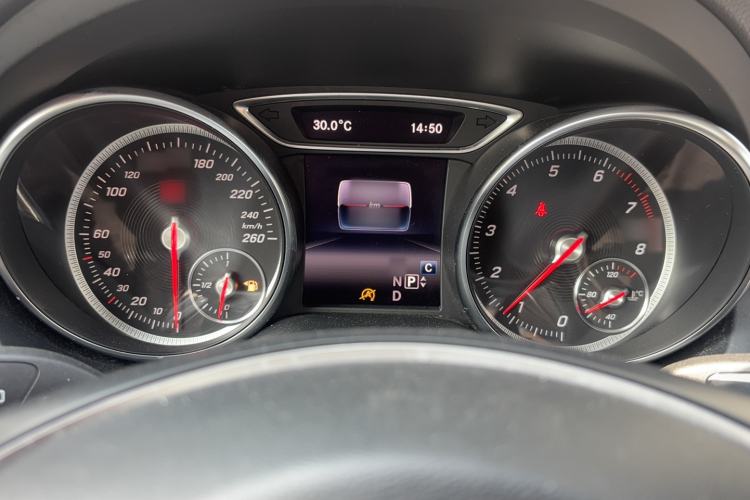 Used Mercedes-Benz GLA 2018 GLA 200 Sport Edition Instrument Cluster