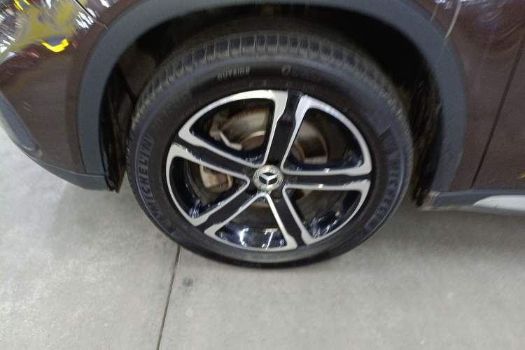 Used Mercedes-Benz GLA 2018 GLA 200 Fashion Model Left Front Wheel Hub