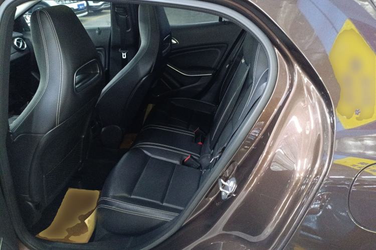 Used Mercedes-Benz GLA 2018 GLA 200 Fashion Model Left Rear Seat
