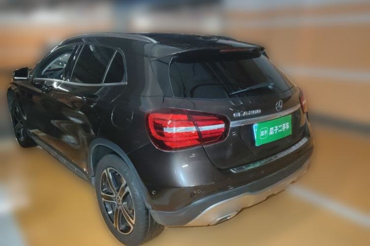 Used Mercedes-Benz GLA 2018 GLA 200 Fashion Model Rear Left 45 Deg
