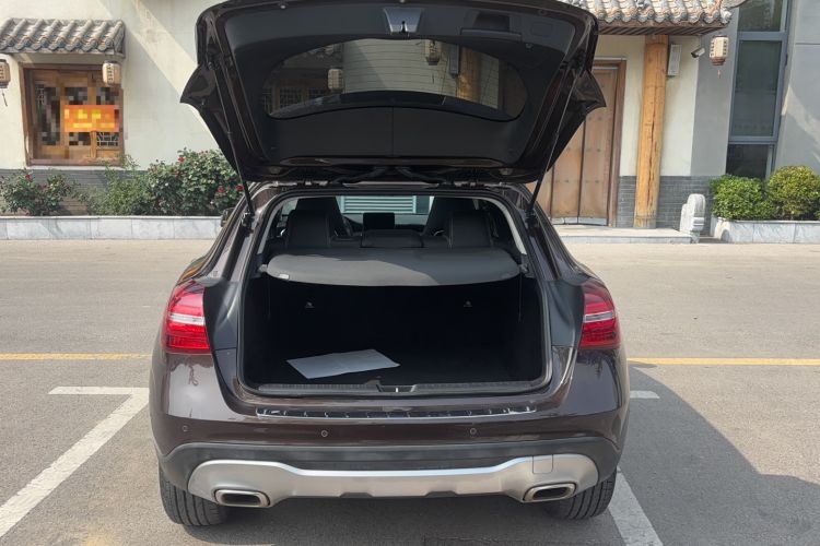 Used Mercedes-Benz GLA 2018 GLA 200 Sport Edition Trunk
