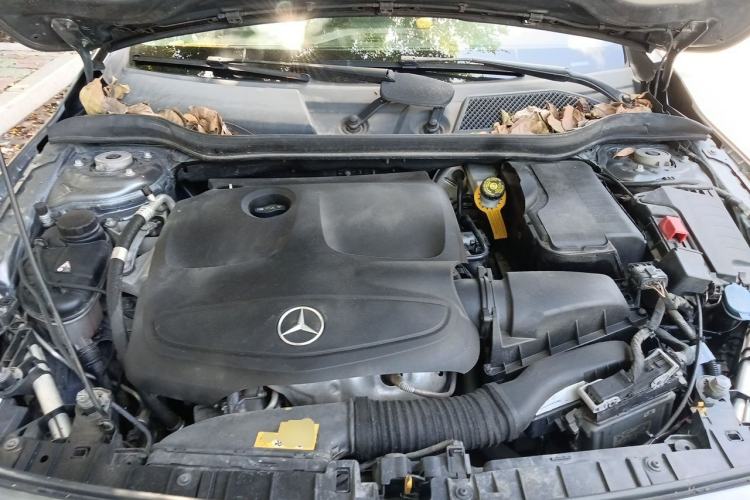 Used Mercedes-Benz GLA 2018 GLA 200 Sport Edition Engine Bay