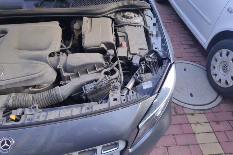 Used Mercedes-Benz GLA 2018 GLA 200 Sport Edition Engine Bay Left