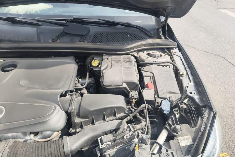 Used Mercedes-Benz GLA 2018 GLA 200 Sport Edition Engine Bay Left