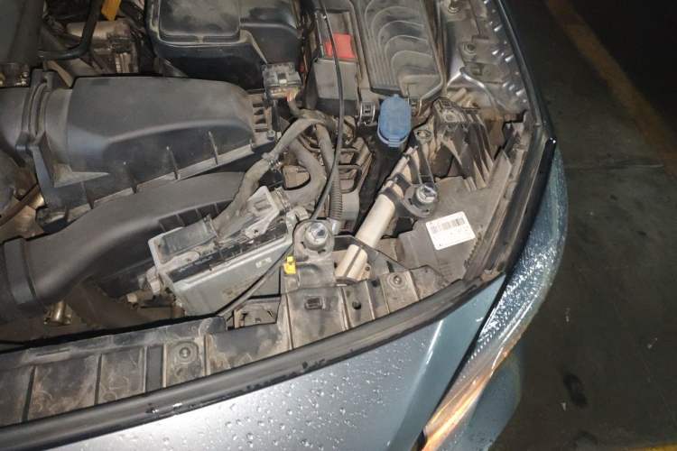 Used Mercedes-Benz GLA 2018 GLA 200 Sport Edition Engine Bay Left
