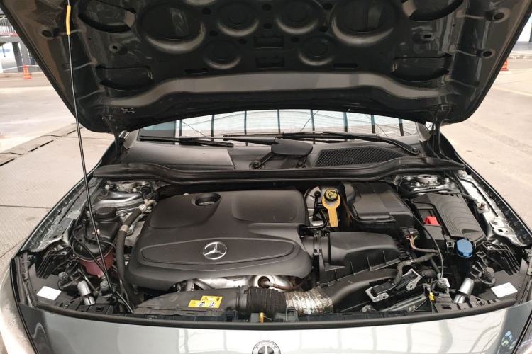 Used Mercedes-Benz GLA 2018 GLA 200 Sport Edition Engine Bay